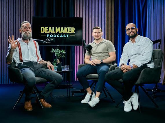 Chris Steiner und Philipp Kuhn erobern mit ihrem DealMaker Podcast die Podcast-Charts DealMaker Podcast von Chris Steiner und Philipp Kuhn